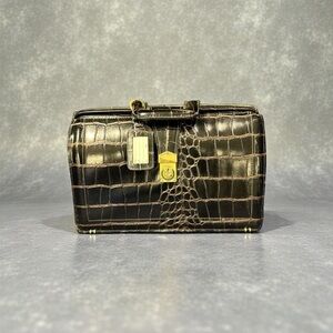 Vintage Flying Horse Black Crocodile Patterned Cowhide Leather Doctor’s Bag